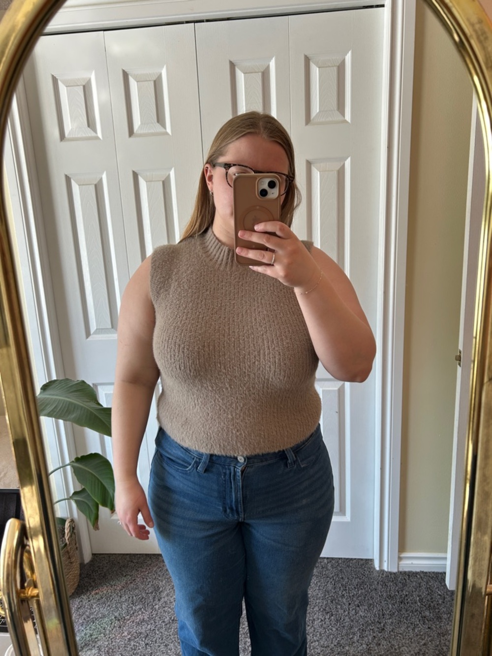 Old Navy Ribbed Mock Neck Sleeveless Vest - Taupe Brown